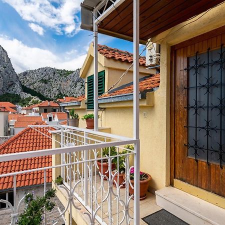 Apartment Ivanka Omiš Esterno foto