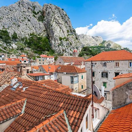 Apartment Ivanka Omiš Esterno foto