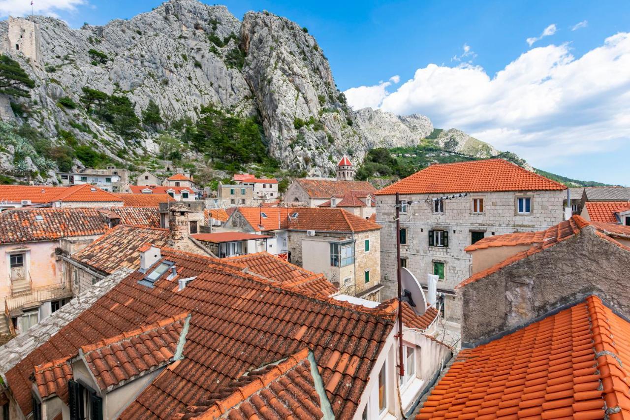 Apartment Ivanka Omiš Esterno foto