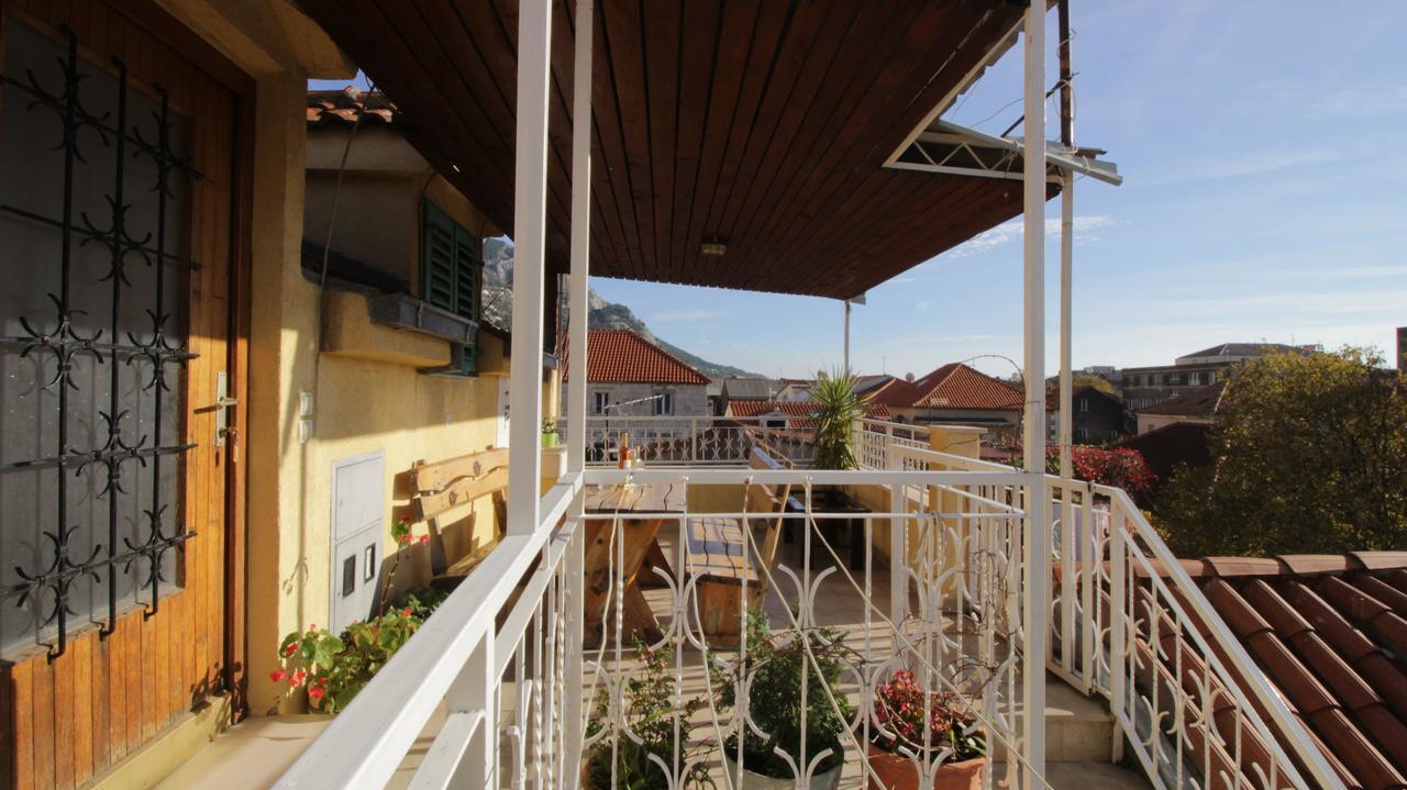 Apartment Ivanka Omiš Esterno foto