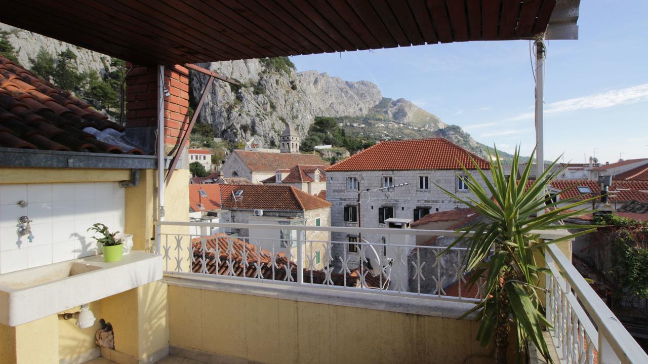 Apartment Ivanka Omiš Esterno foto